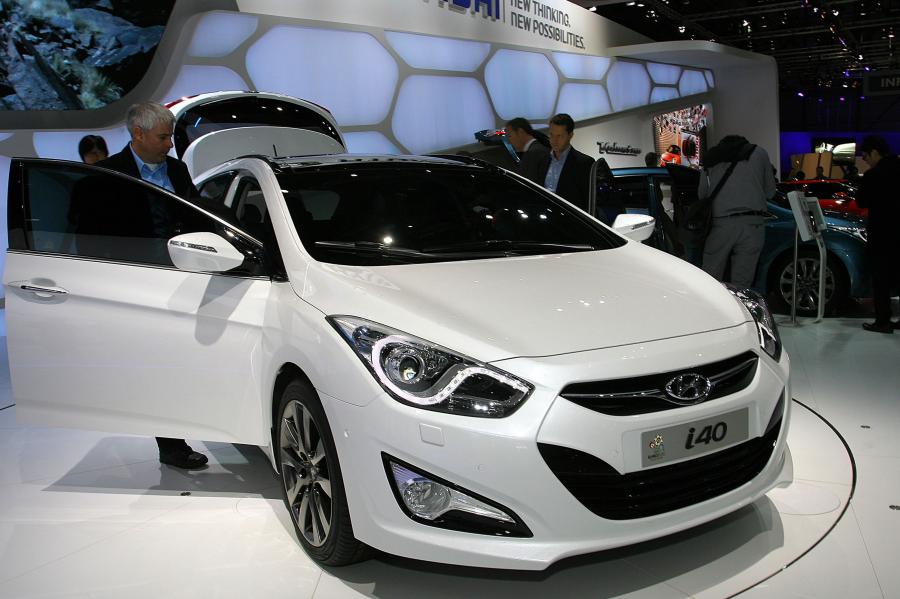  Hyundai i40 2012 года  (фото 17 из 22)